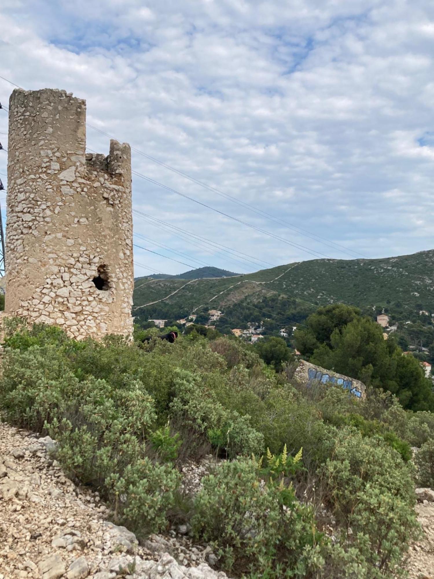 Superbe T2 Dans Villa Entre Calanques Et Colline Марсилия Екстериор снимка
